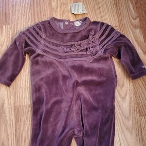 Nwt european brand footie  3 months